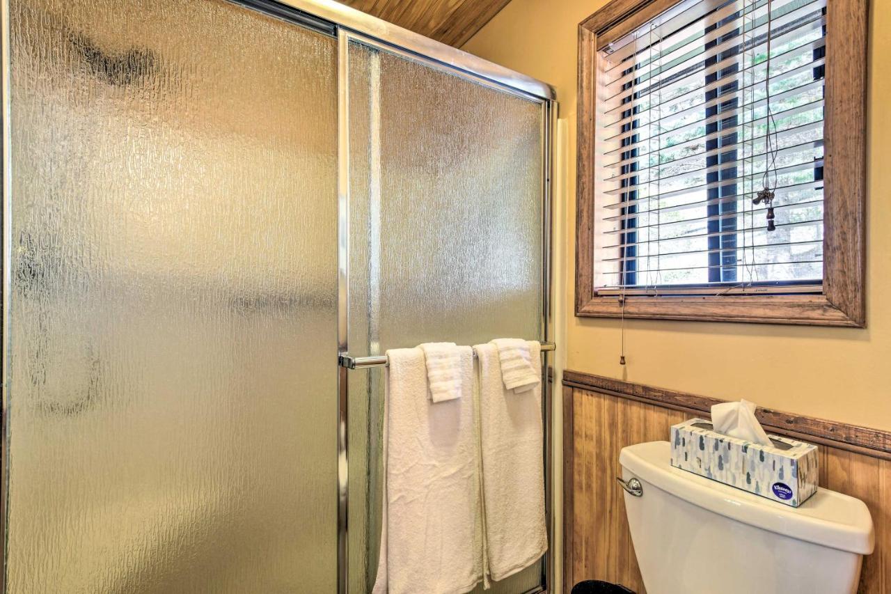 Best Location - Maggie Valley Cabin With Hot Tub! Экстерьер фото